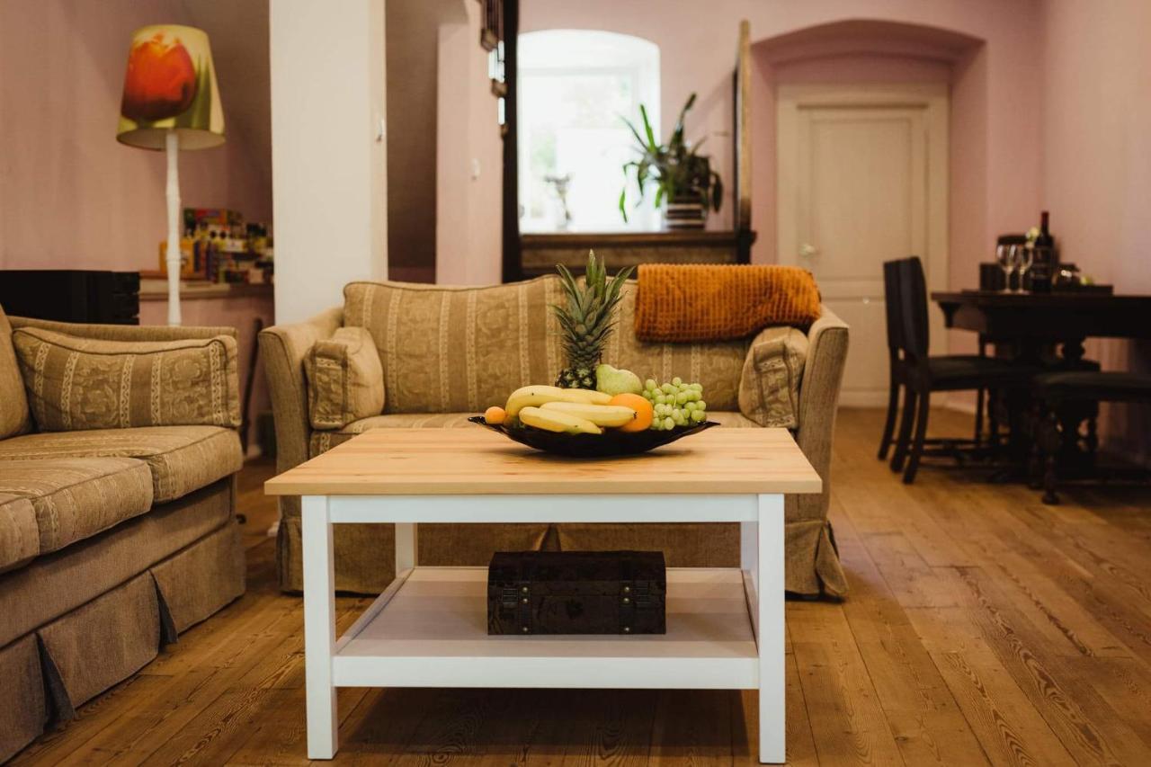 Lawendowa Stajnia Bed & Breakfast Lwowek Slaski Eksteriør bilde