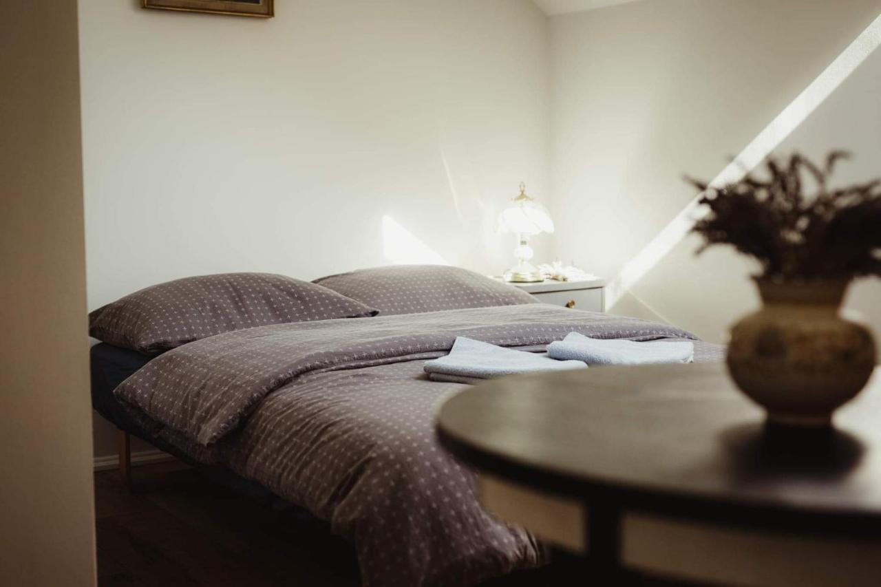 Lawendowa Stajnia Bed & Breakfast Lwowek Slaski Eksteriør bilde